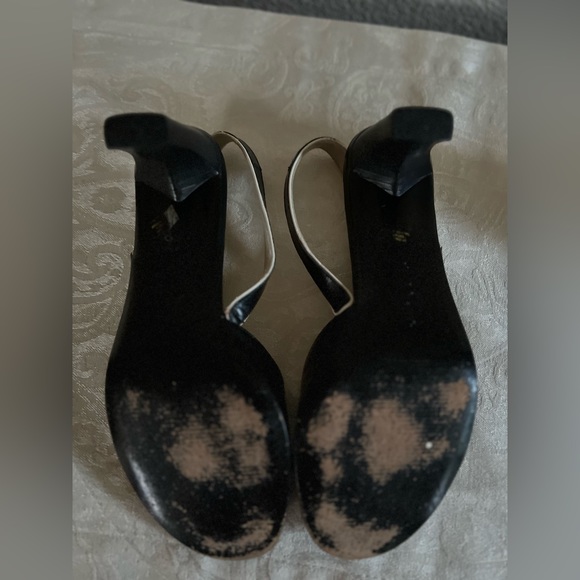 Ann Taylor Clio leather slingback pumps size US 6 1/2M black and cream. - Picture 11 of 11